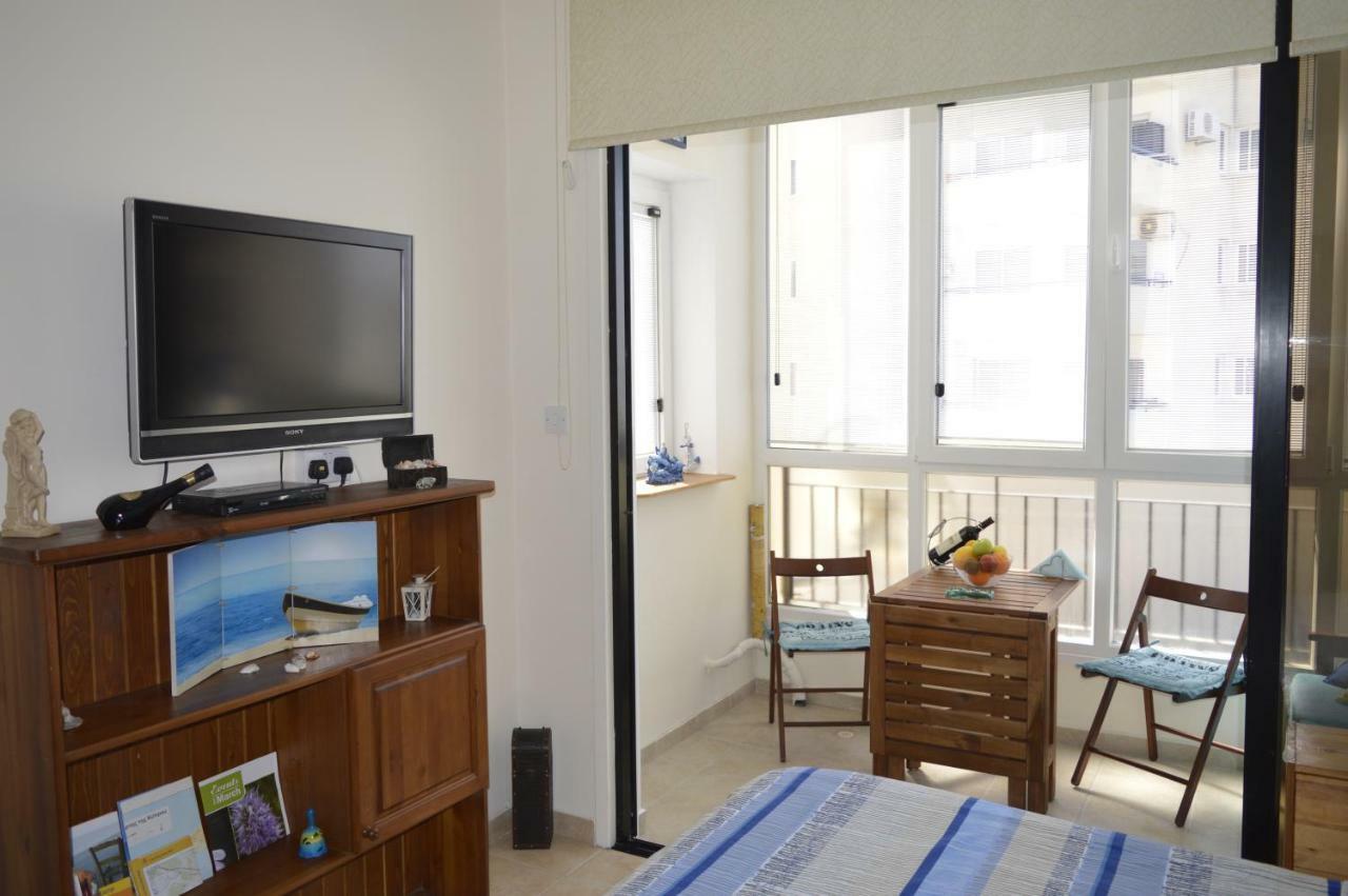 Appartamento Montehugh Larnaca Esterno foto