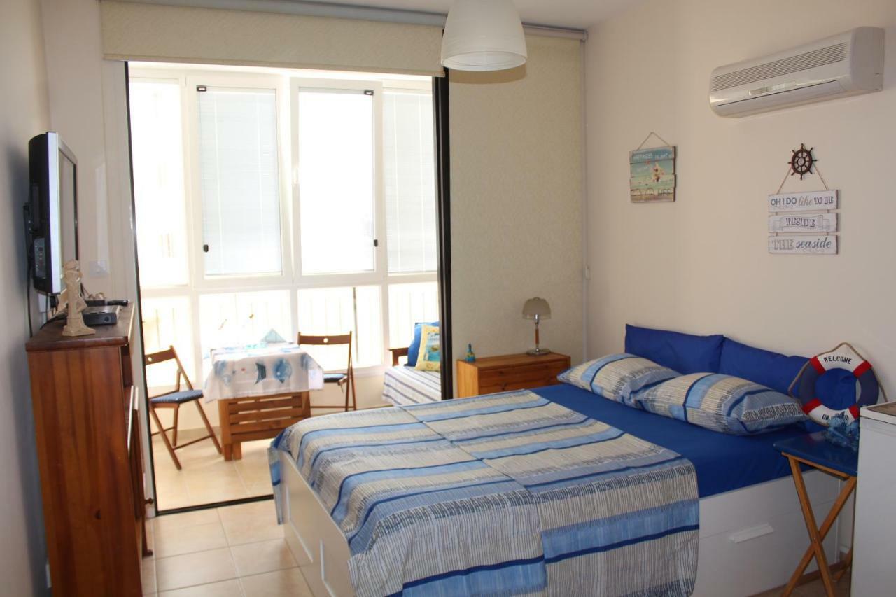 Appartamento Montehugh Larnaca Esterno foto